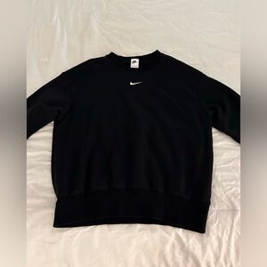 Black Nike Crew Neck
